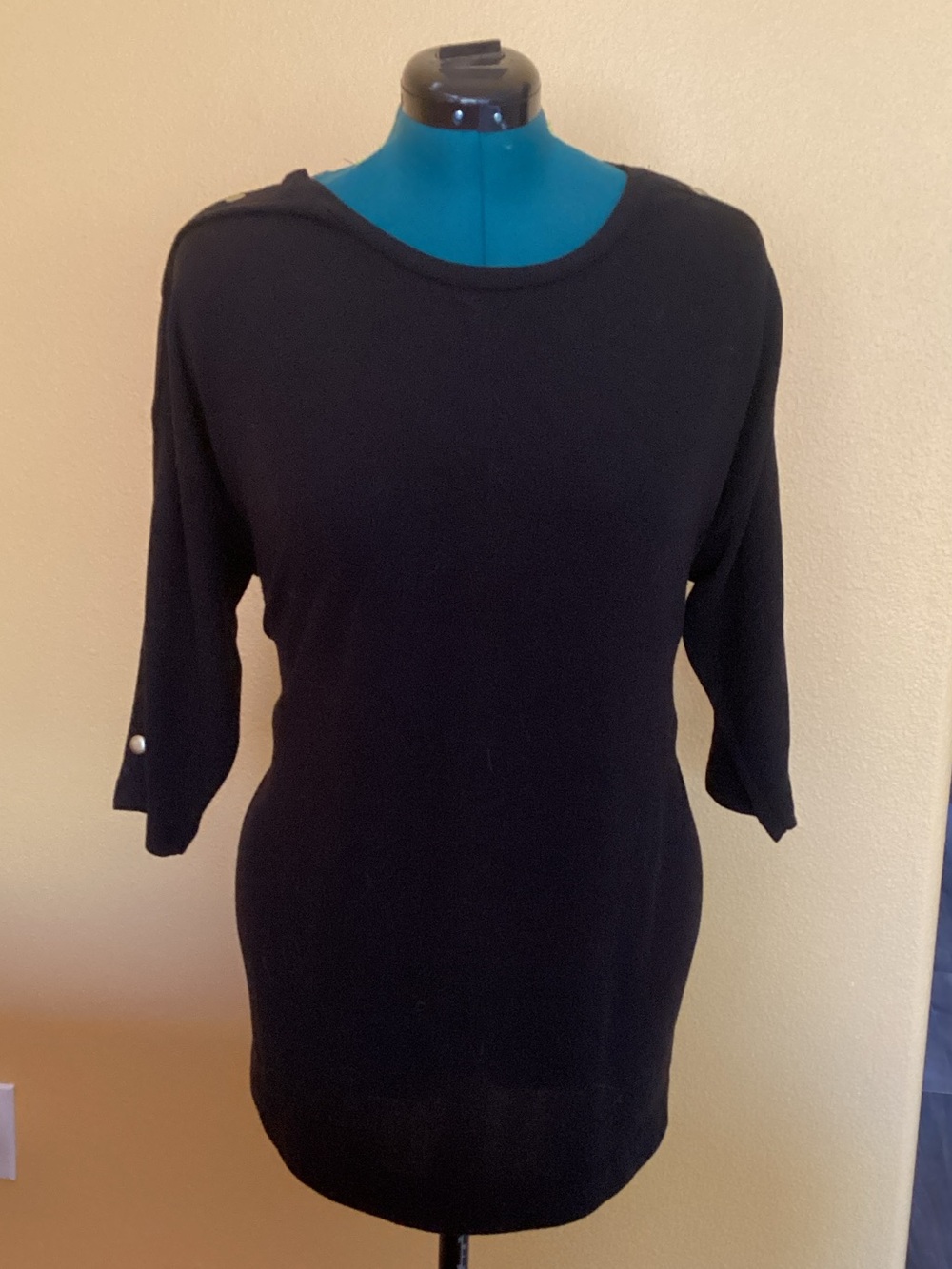 89th & Madison Black Scoop Neck Sweater